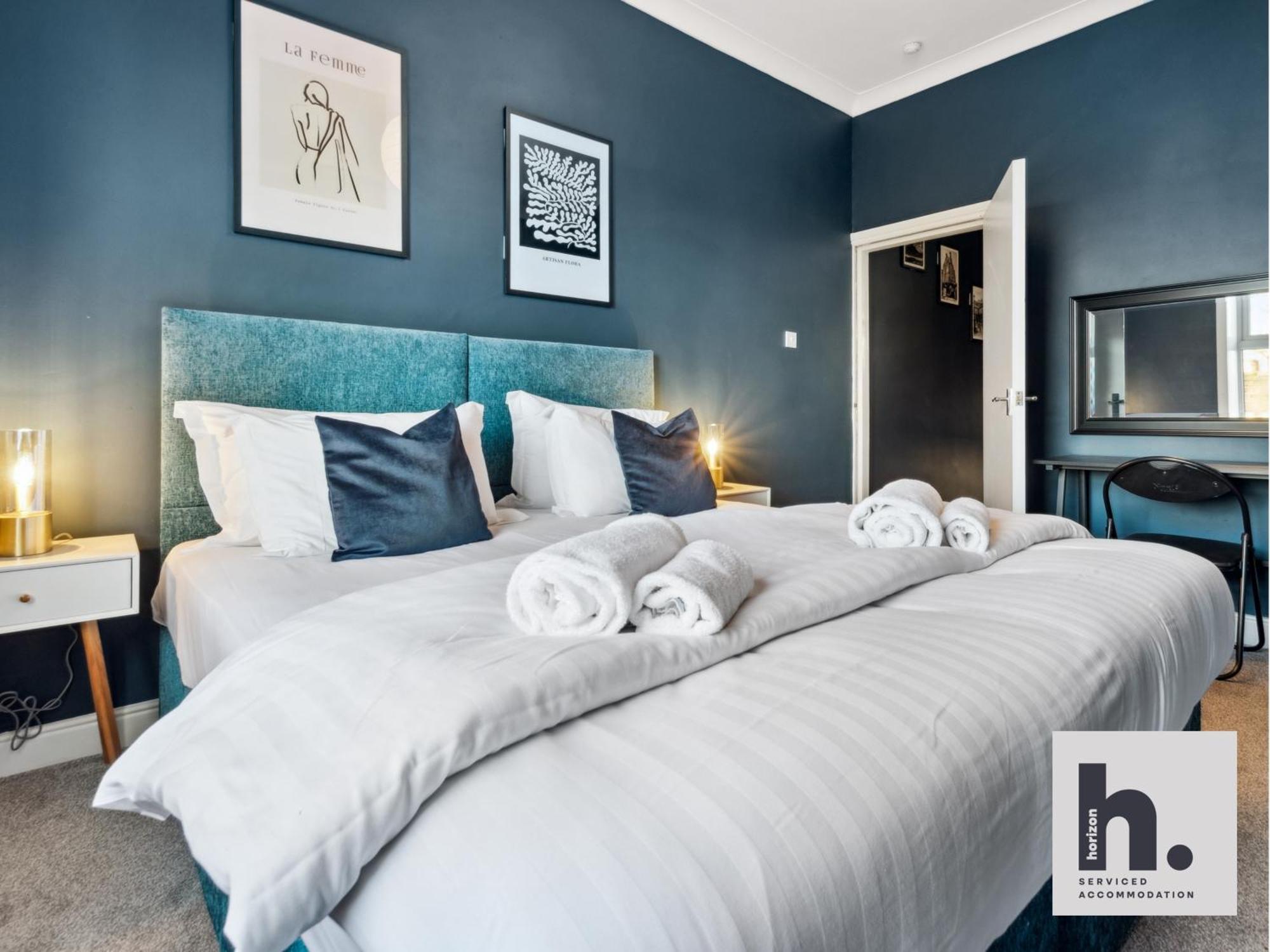 Free Parking - Penthouse - Business Stays - Relocating - St Harrogate Exterior foto